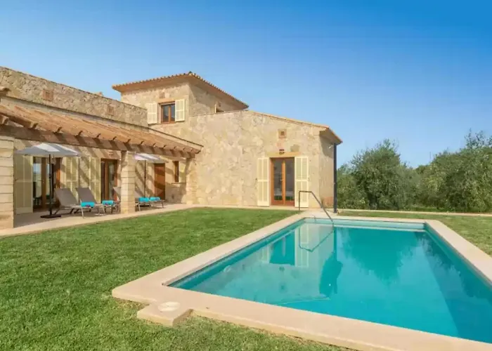 Spectacular Villa With Private Pool